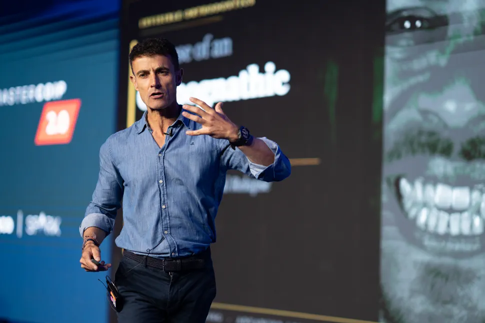 Dr. Diego Peydro at a MasterCOIP event