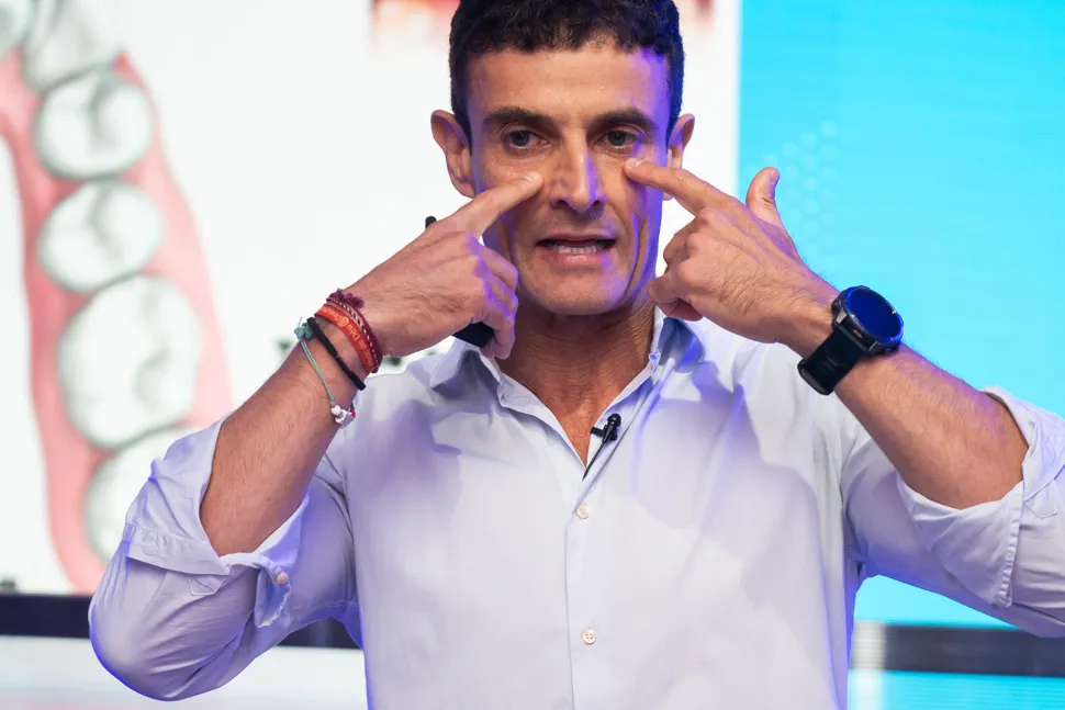Dr. Diego Peydro at a MasterCOIP event