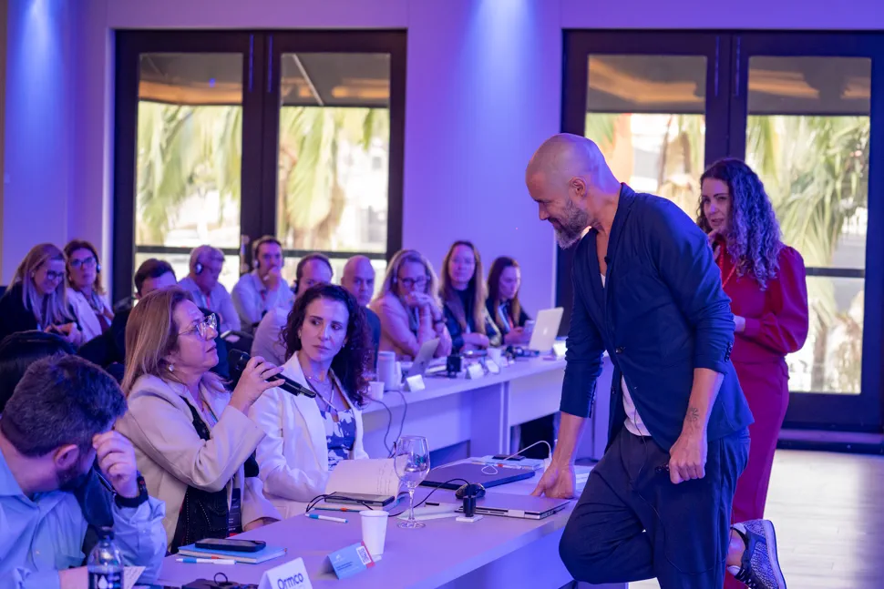 Dr. Iván Malagón at a MasterCOIP event